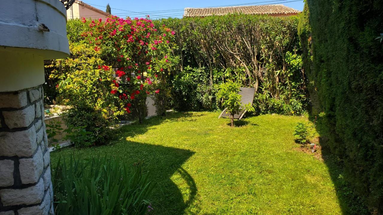 Villa Stellaris Villeneuve-Loubet Eksteriør bilde